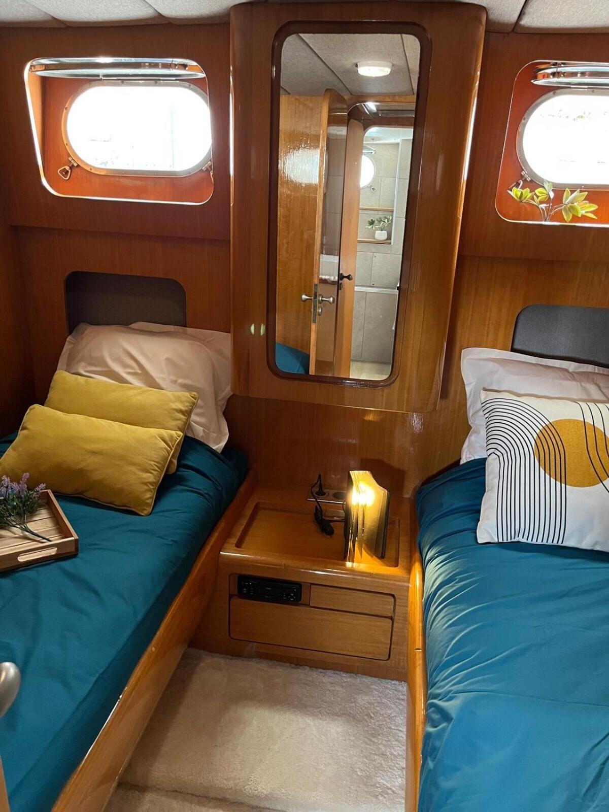 Yacht Aquamarina Vieux Port La Rochelle Hotel La Rochelle  Exterior foto